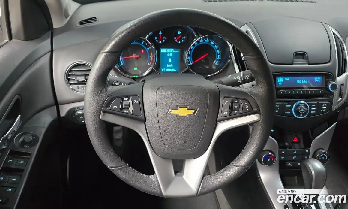 Chevrolet Cruze 2016 1.4 Автомат в Москве № 41320, фото 18
