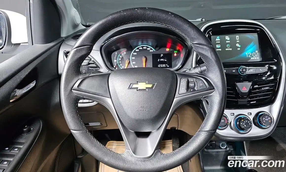 Chevrolet Spark 2017 1.0 Автомат в Москве № 41976, фото 14