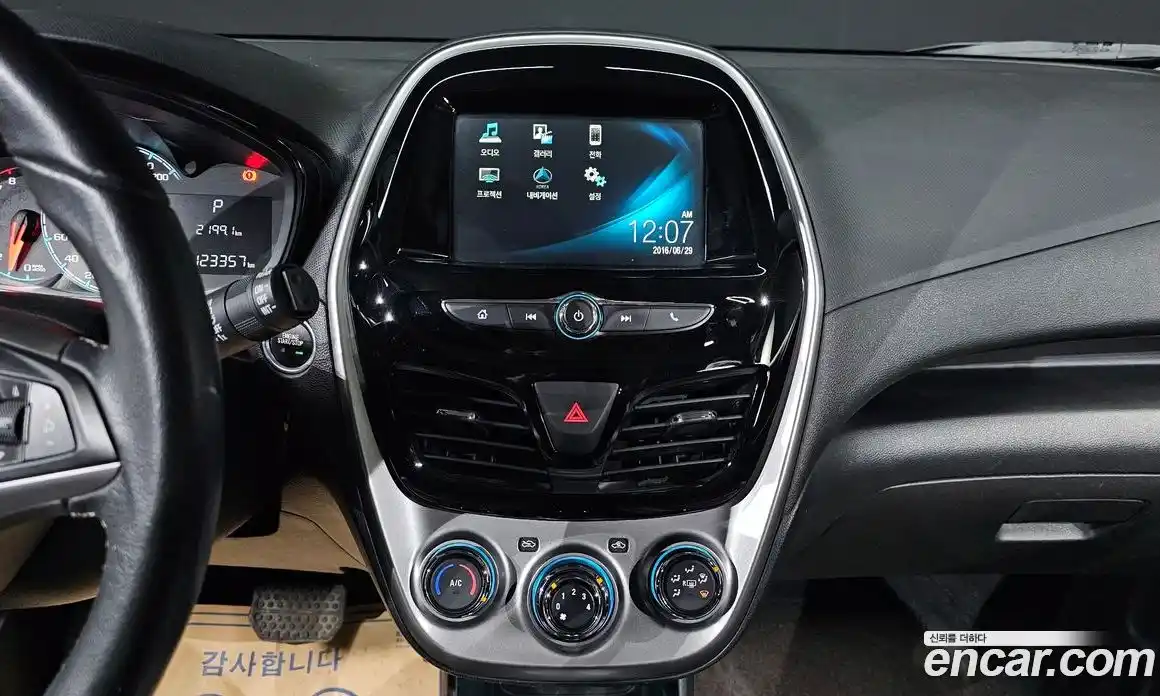 Chevrolet Spark 2017 1.0 Автомат в Москве № 41976, фото 16