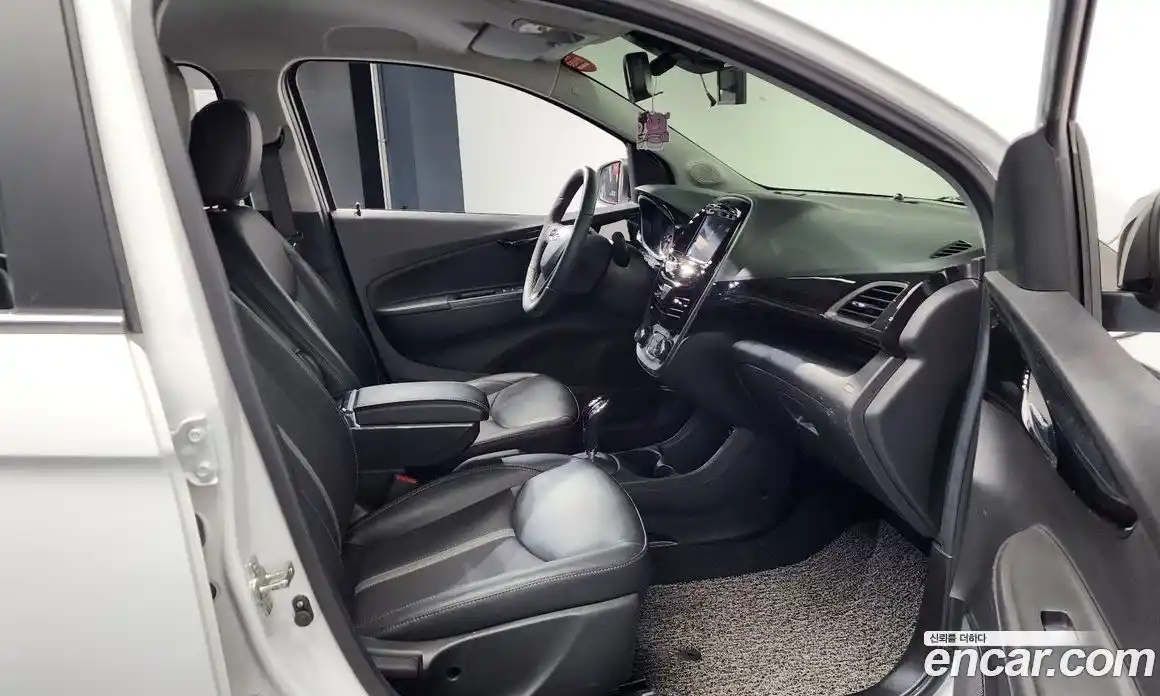 Chevrolet Spark 2021 1.0 Автомат в Москве № 42224, фото 16