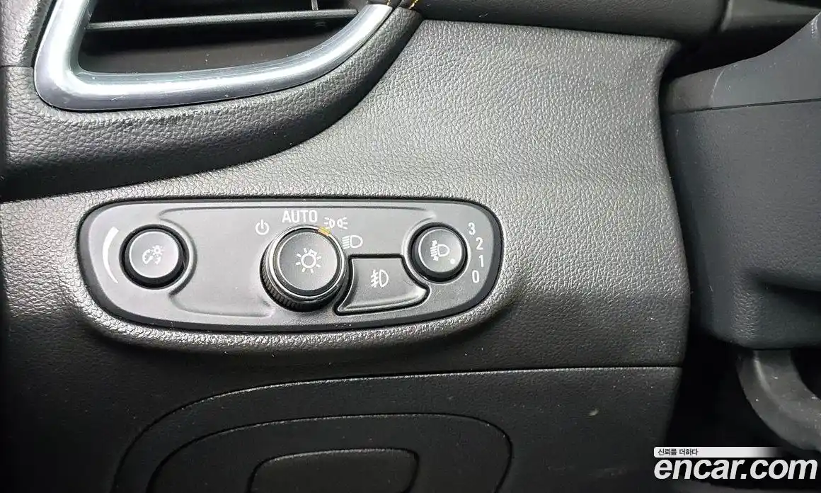 Chevrolet Trax 2017 1.6 Автомат в Москве № 42315, фото 5