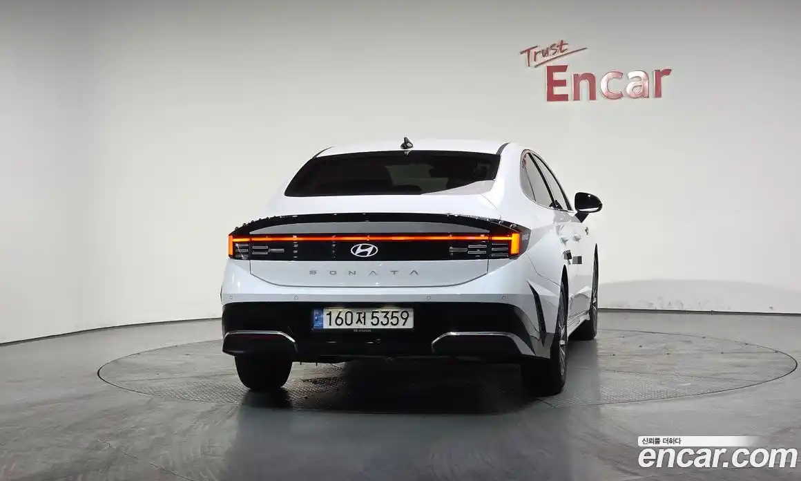 Hyundai Sonata 2024 2.0 Автомат в Москве № 44216, фото 3