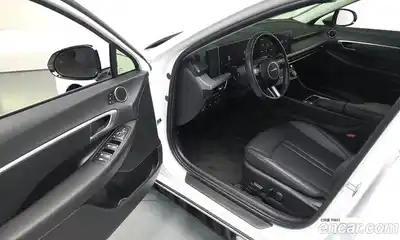 Hyundai Sonata 2024 2.0 Автомат в Москве № 44216, миниатюра 5