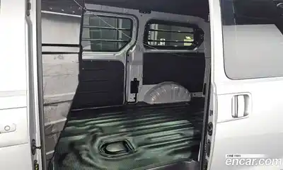 Hyundai Starex, 2021