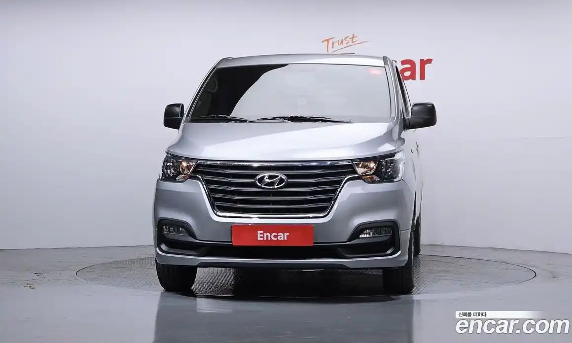 Hyundai Starex 2021 2.5 Автомат в Москве № 49942, фото 16