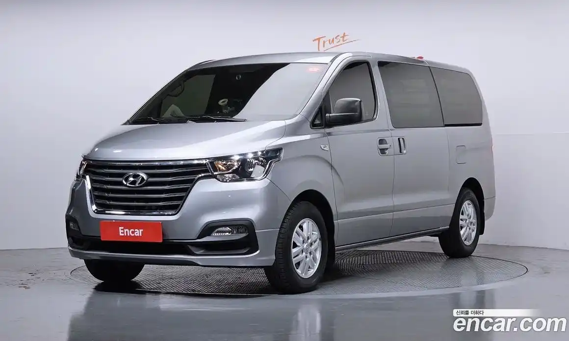 Hyundai Starex 2021 2.5 Автомат в Москве № 49942, фото 18