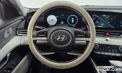 Hyundai Avante 2023 1.6 Автомат в Москве № 50089, миниатюра 12