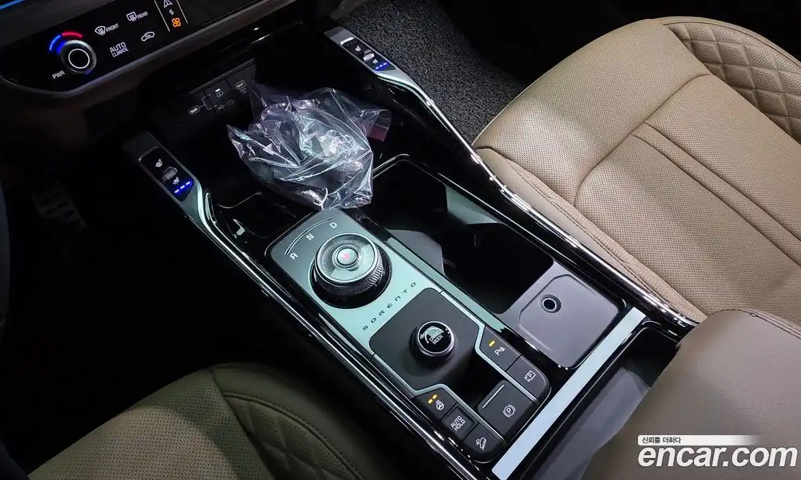 Kia Sorento 2024 1.6 Автомат в Москве № 50340, фото 14