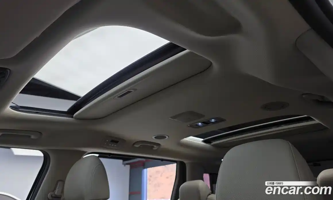 Kia Canival 2023 2.2 Автомат в Москве № 50350, фото 19