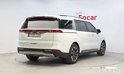 Kia Canival 2023 2.2 Автомат в Москве № 50350, миниатюра 2