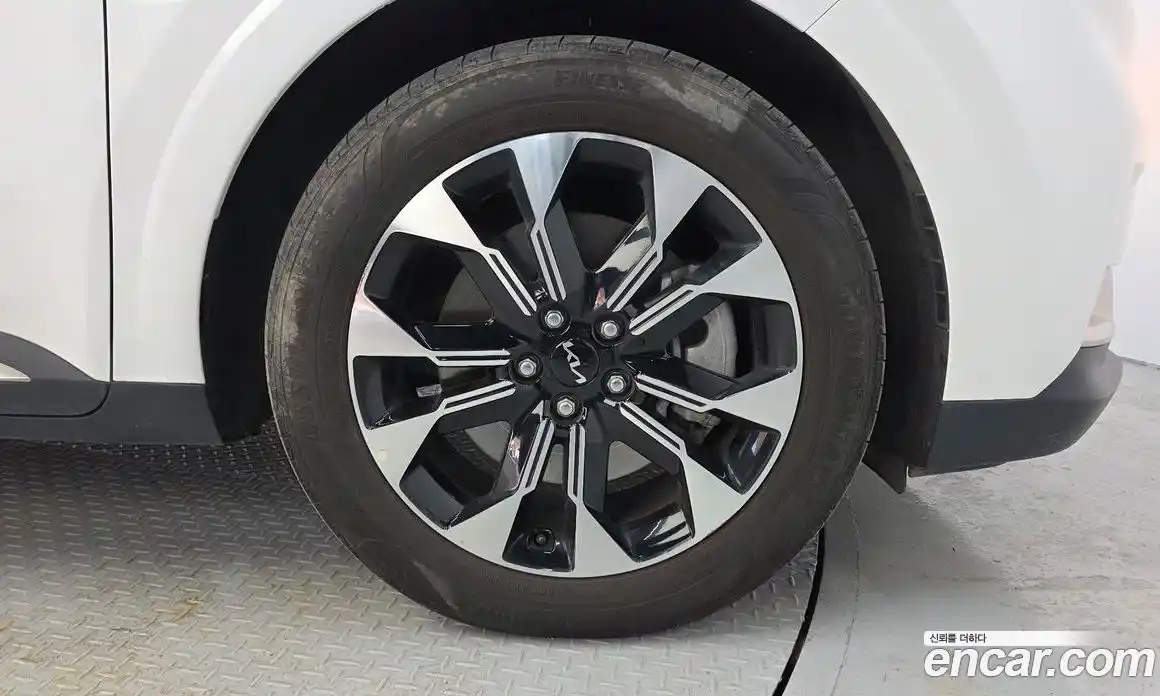 Kia Canival 2023 2.2 Автомат в Москве № 50350, фото 5