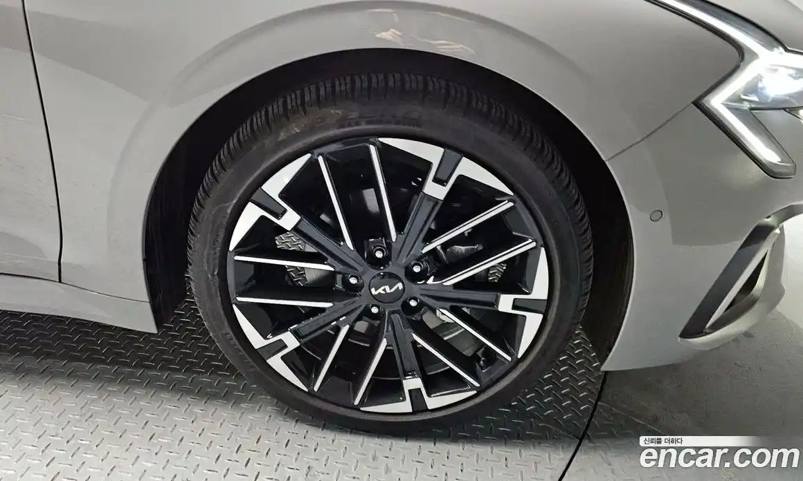 Kia K5 2024 1.6 Автомат в Москве № 51280, фото 5