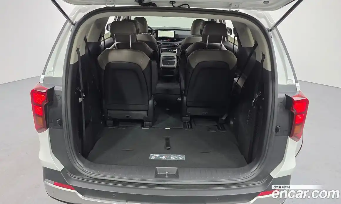 Kia Canival 2024 2.2 Автомат в Москве № 53336, фото 6