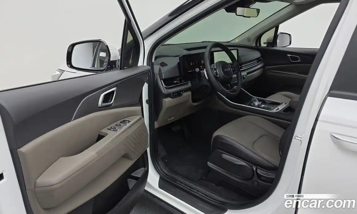 Kia Canival 2024 2.2 Автомат в Москве № 53336, фото 9