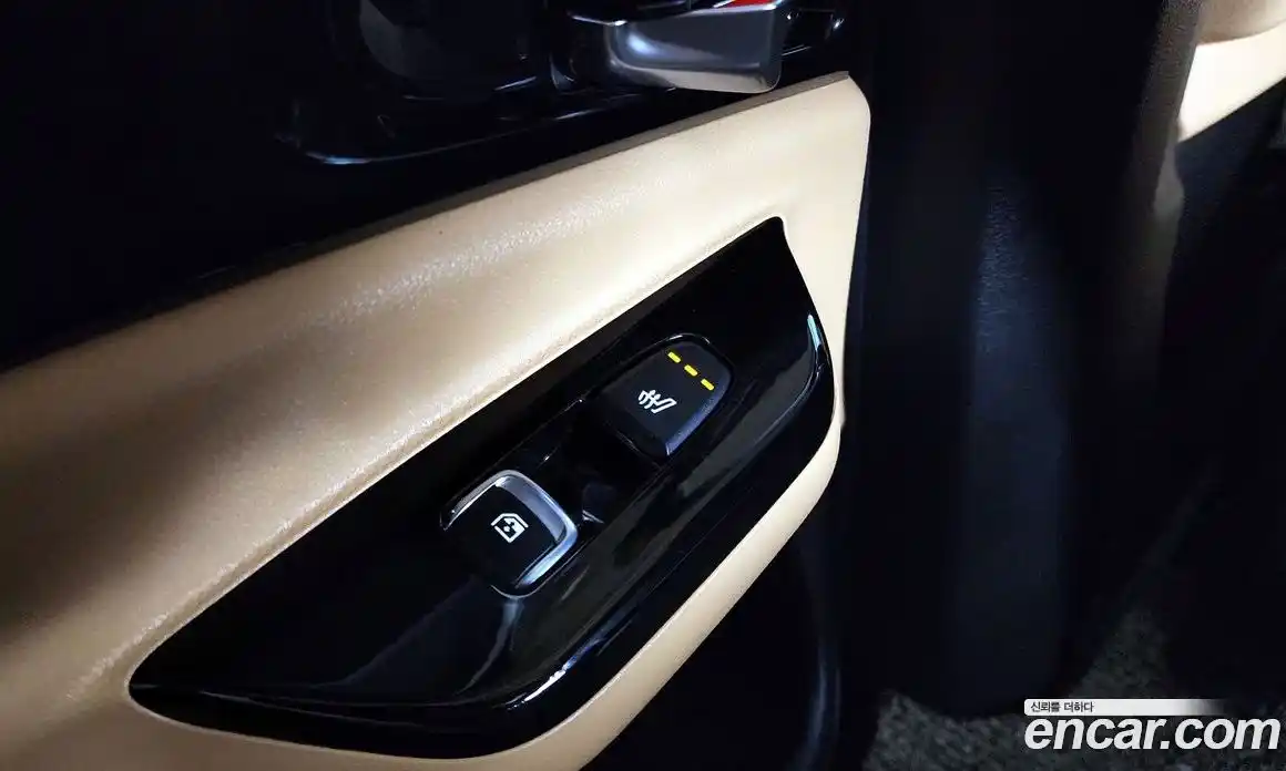 Kia Canival 2021 3.5 Автомат в Москве № 53503, фото 15