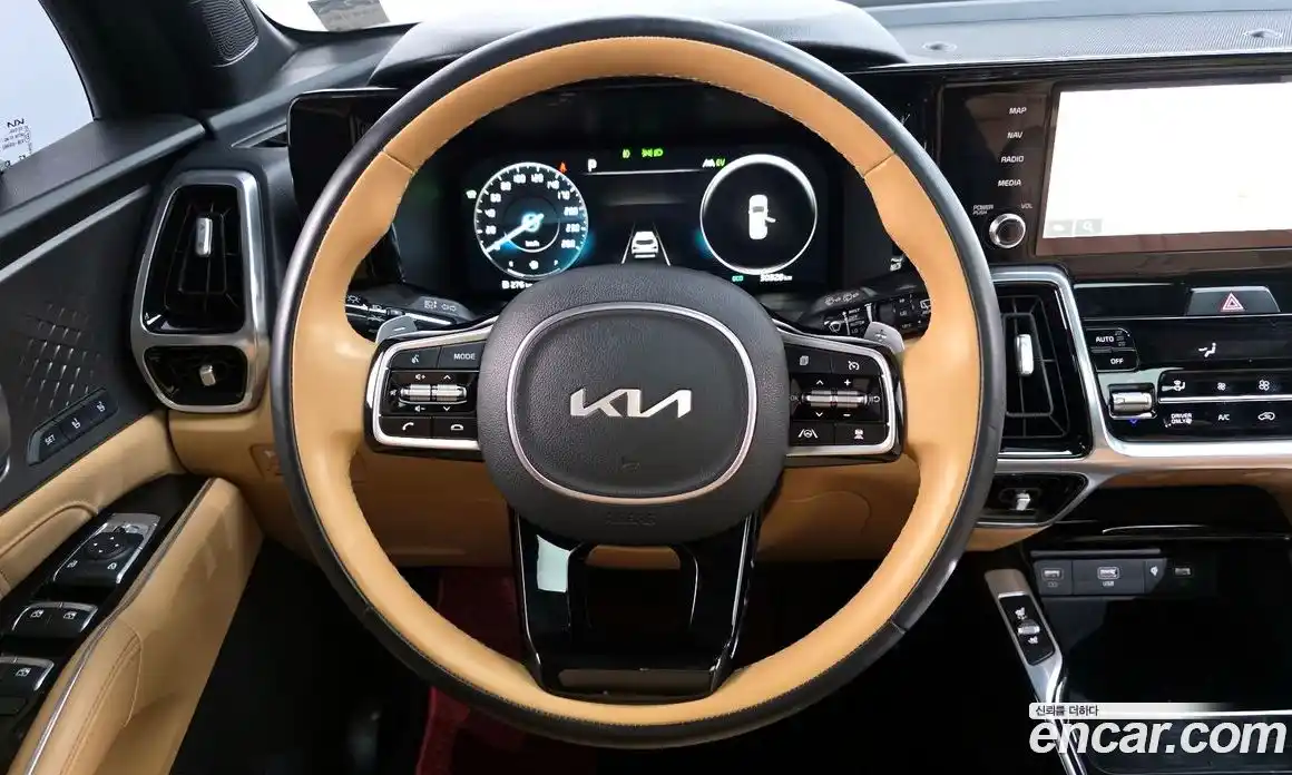 Kia Sorento 2023 1.6 Автомат в Москве № 55659, фото 19