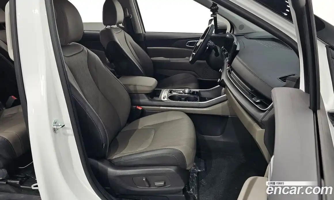 Kia Canival 2025 2.2 Автомат в Москве № 55776, фото 16