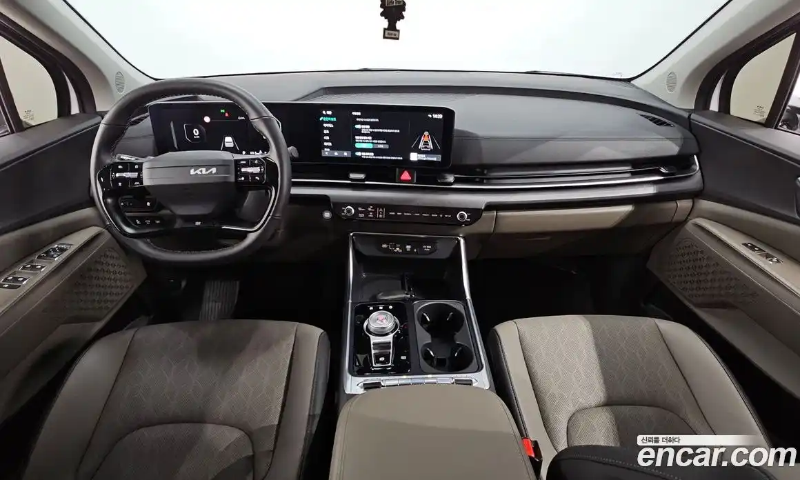 Kia Canival 2025 2.2 Автомат в Москве № 55776, фото 17