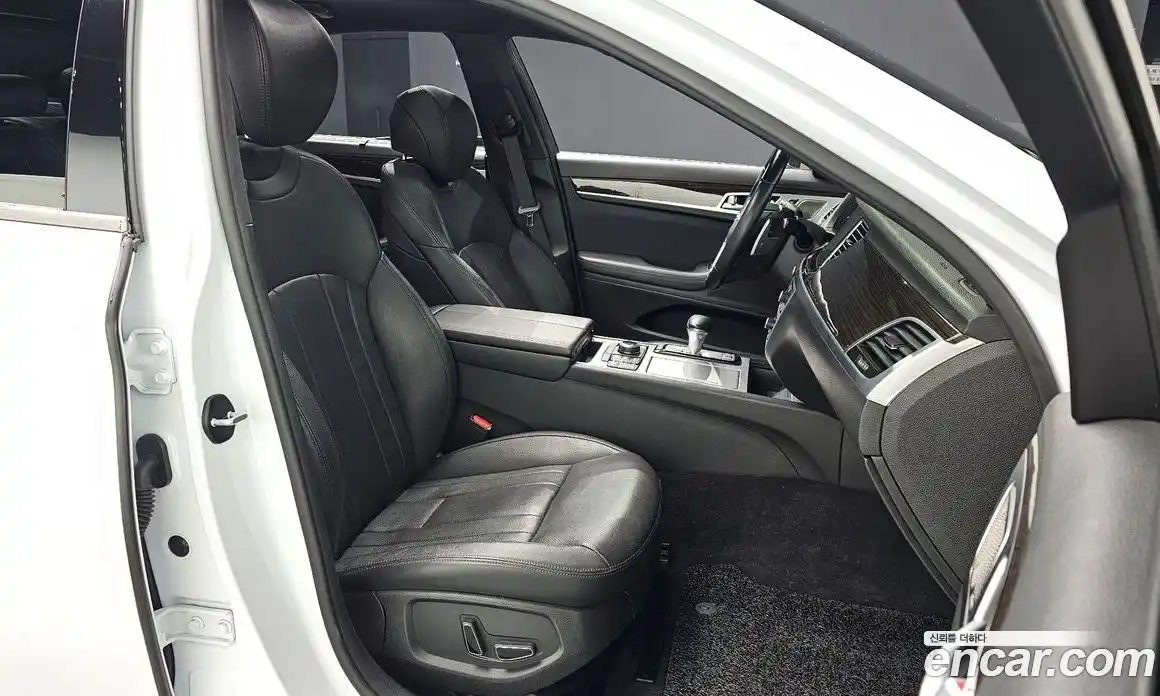 Genesis G80 2018 3.3 Автомат в Москве № 56642, фото 15