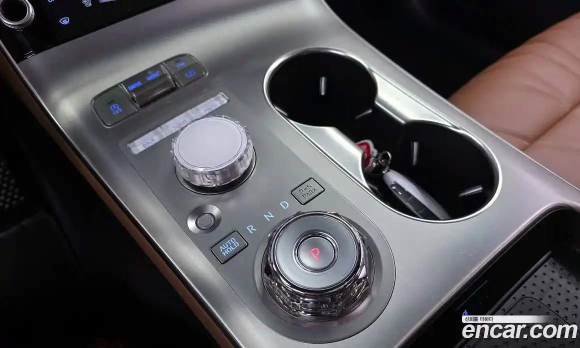 Genesis GV70 2025 2.5 Автомат в Москве № 56934, фото 16