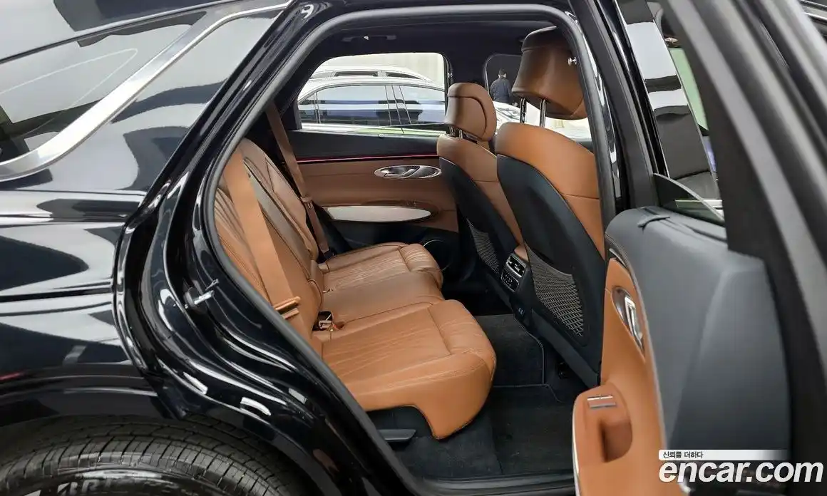 Genesis GV70 2025 2.5 Автомат в Москве № 56934, фото 18