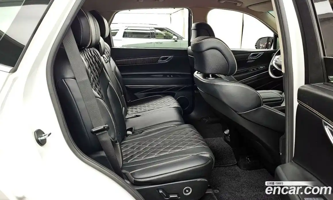 Genesis GV80 2022 2.5 Автомат в Москве № 57727, фото 15