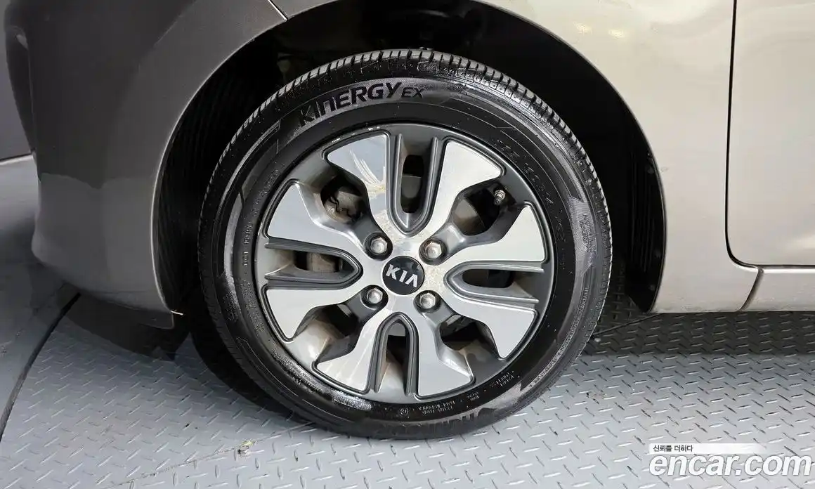 Kia Morning 2016 1.0 Автомат в Москве № 10103, фото 18