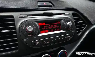 Kia Morning 2016 1.0 Автомат в Москве № 10103, миниатюра 2