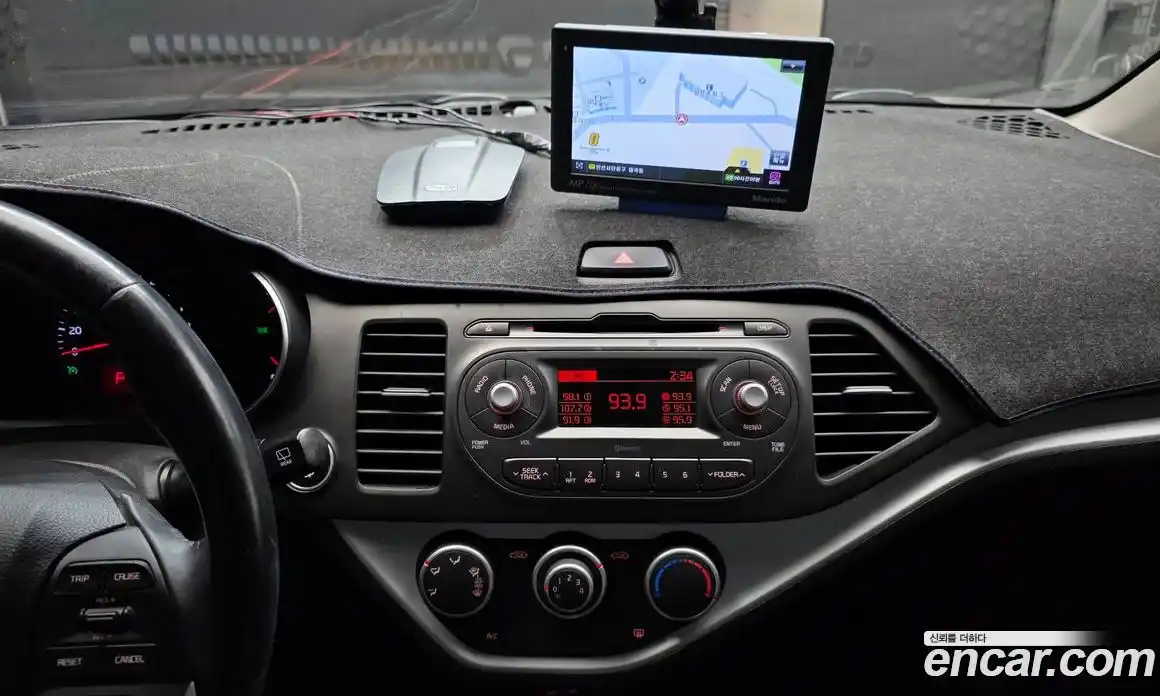 Kia Morning 2016 1.0 Автомат в Москве № 10103, фото 7