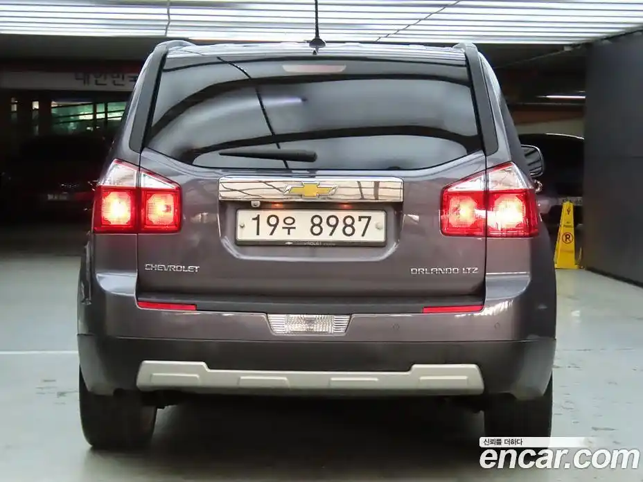 Chevrolet Orlando 2012 2.0 Автомат в Москве № 104512, фото 4