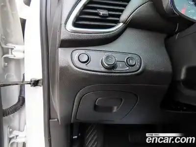 Chevrolet Trax 2017 1.4 Автомат в Москве № 104977, миниатюра 12
