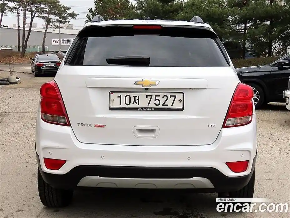 Chevrolet Trax 2017 1.4 Автомат в Москве № 104977, фото 4
