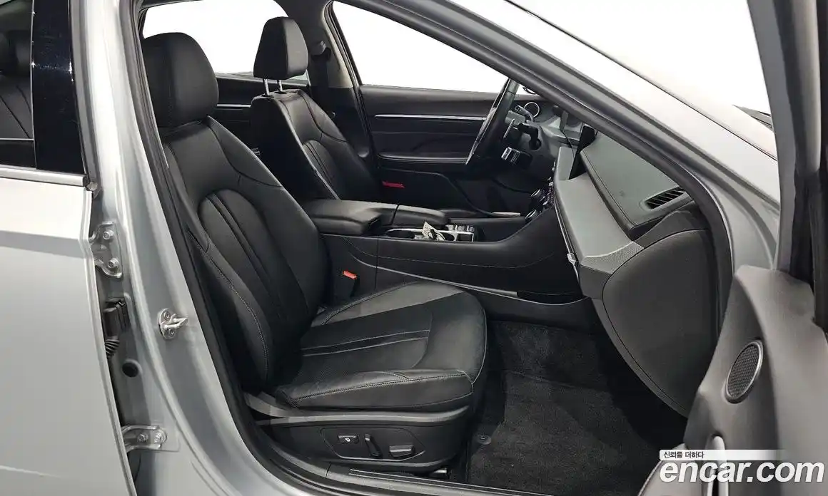 Hyundai Sonata 2024 1.6 Автомат в Москве № 109681, фото 11