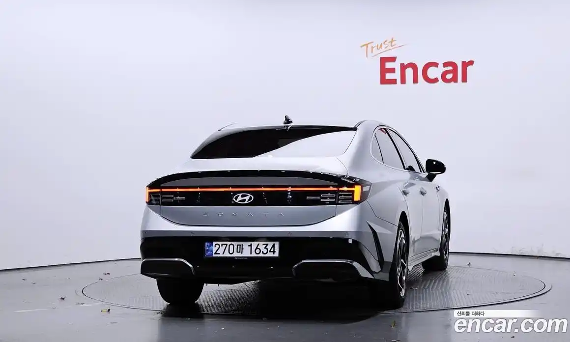 Hyundai Sonata 2024 1.6 Автомат в Москве № 109681, фото 13