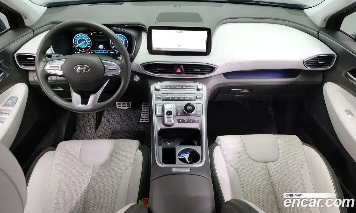 Hyundai Santa Fe 2023 2.5 Автомат в Москве № 110100, фото 13