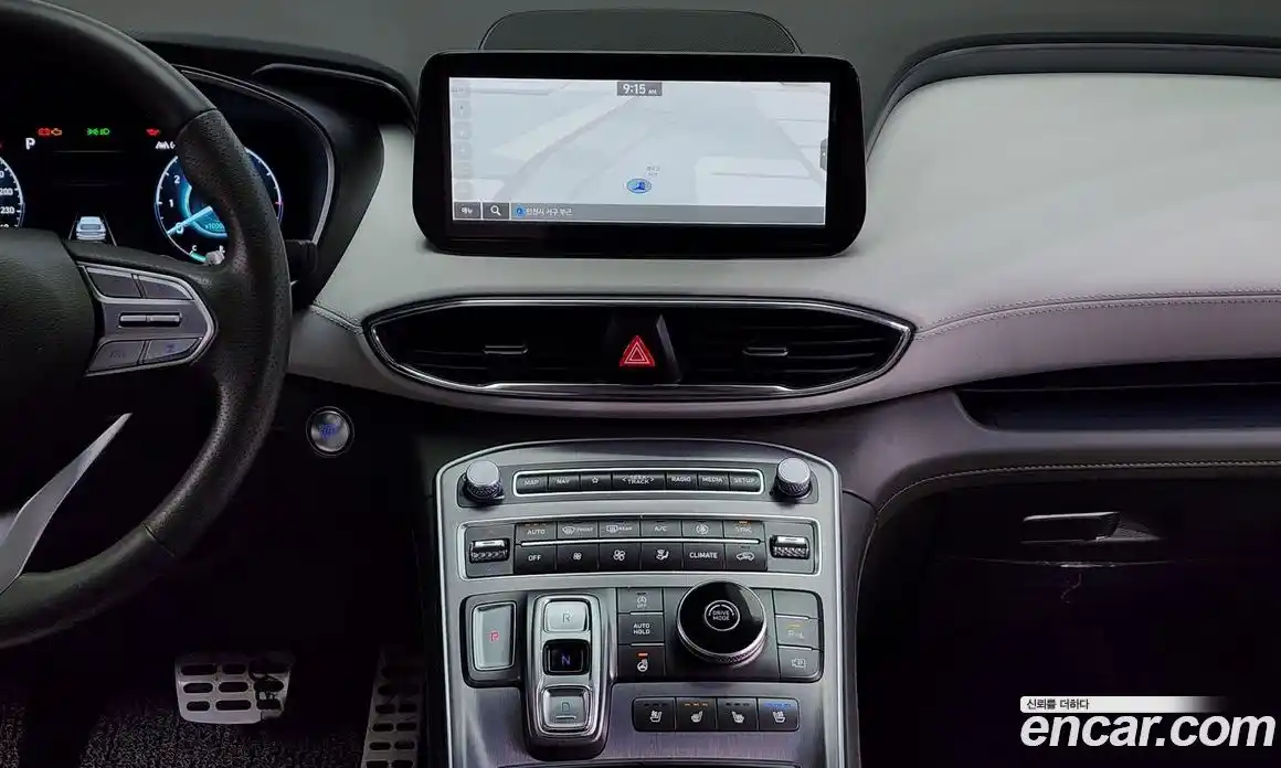 Hyundai Santa Fe 2023 2.5 Автомат в Москве № 110100, фото 8