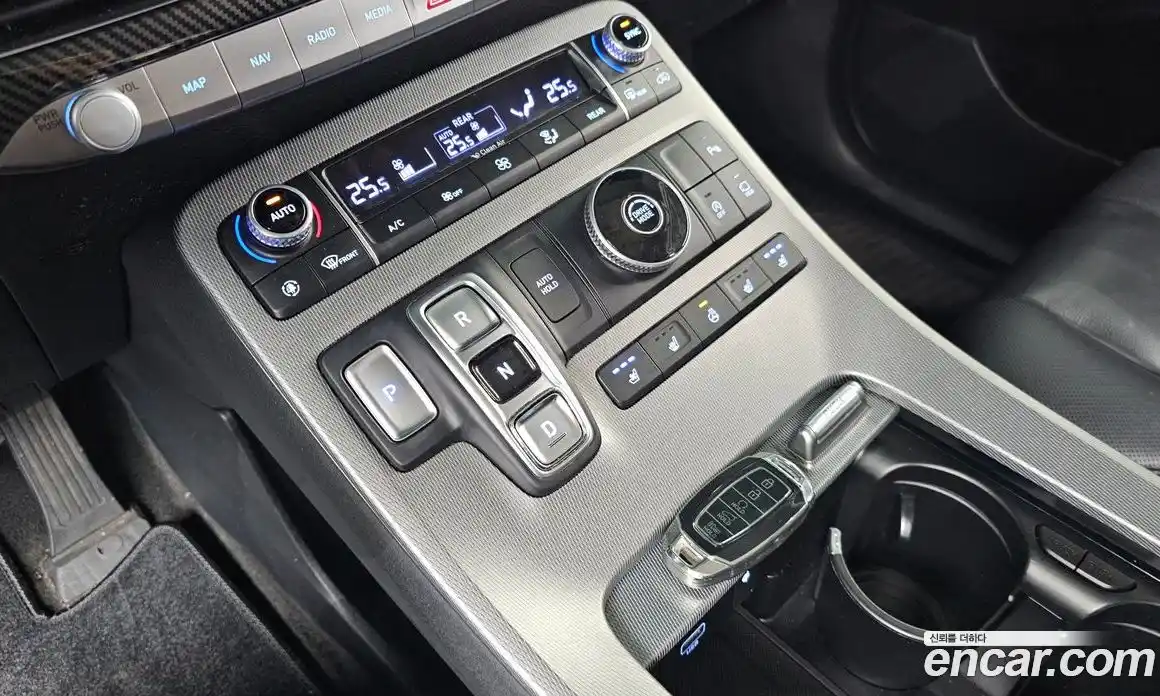 Hyundai Palisade 2022 2.2 Автомат в Москве № 112996, фото 9