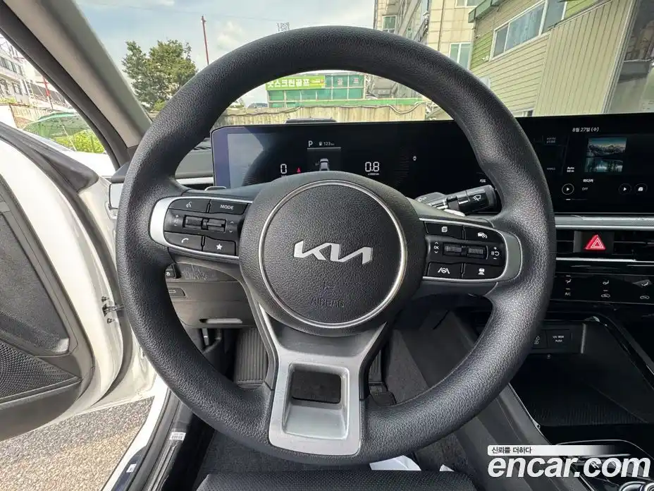 Kia K5 2025 2.0 Автомат в Москве № 114002, фото 12