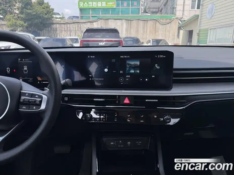 Kia K5 2025 2.0 Автомат в Москве № 114002, фото 13