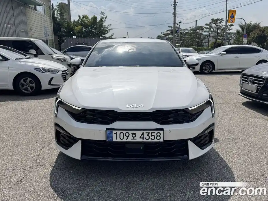 Kia K5 2025 2.0 Автомат в Москве № 114002, фото 3