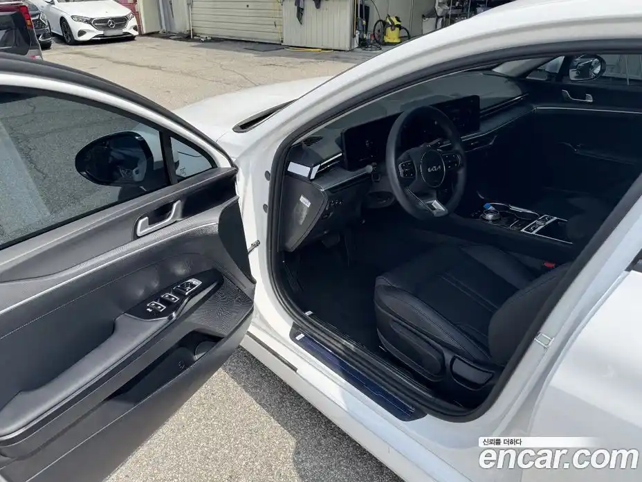 Kia K5 2025 2.0 Автомат в Москве № 114002, фото 8