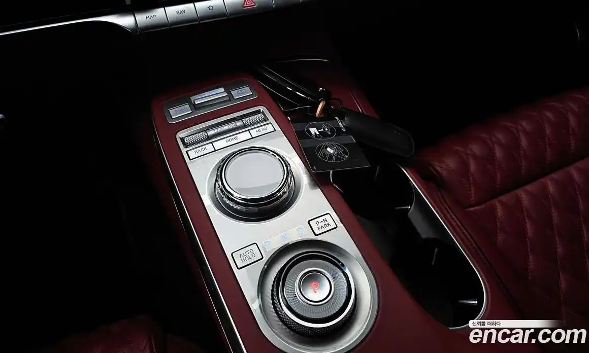 Genesis GV70 2024 2.5 Автомат в Москве № 116030, фото 9