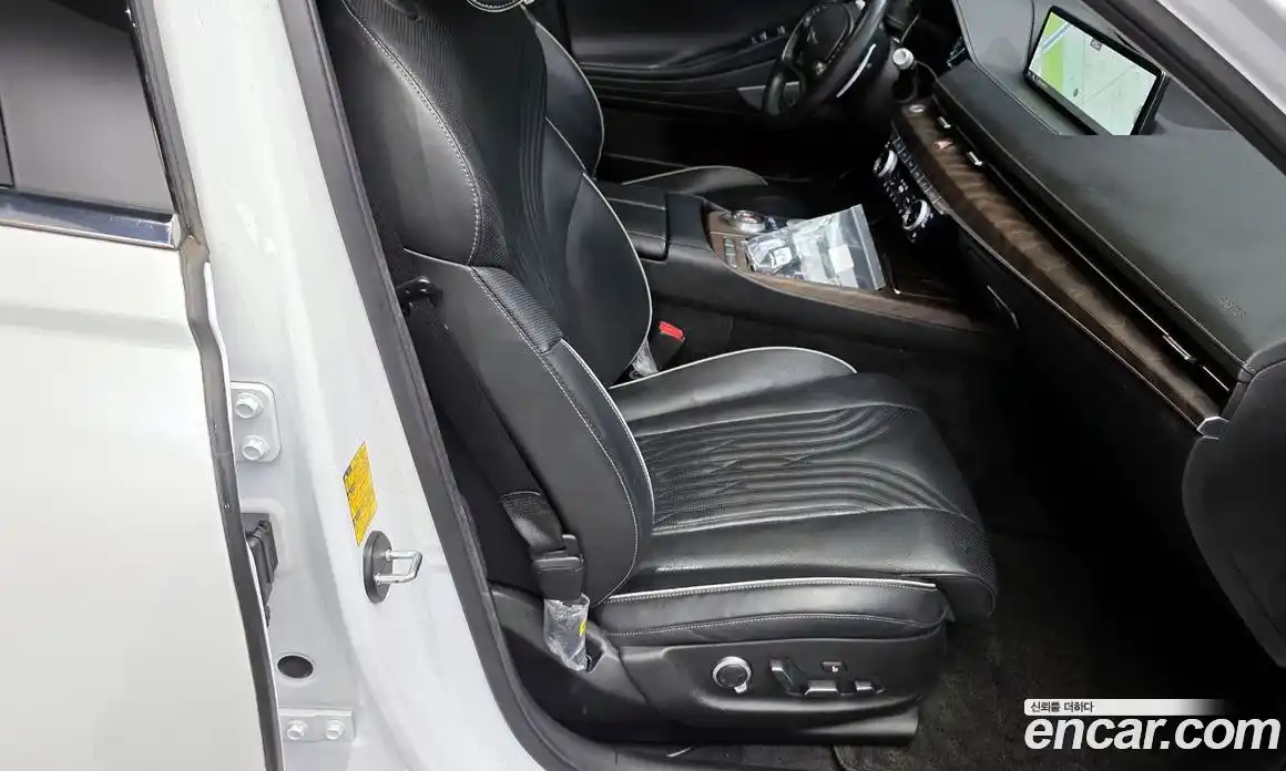 Genesis G80 2022 2.5 Автомат в Москве № 118811, фото 11