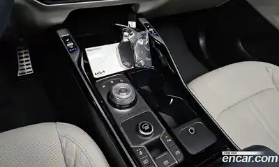 Kia Sorento 2025 1.6 Автомат в Москве № 120865, миниатюра 9