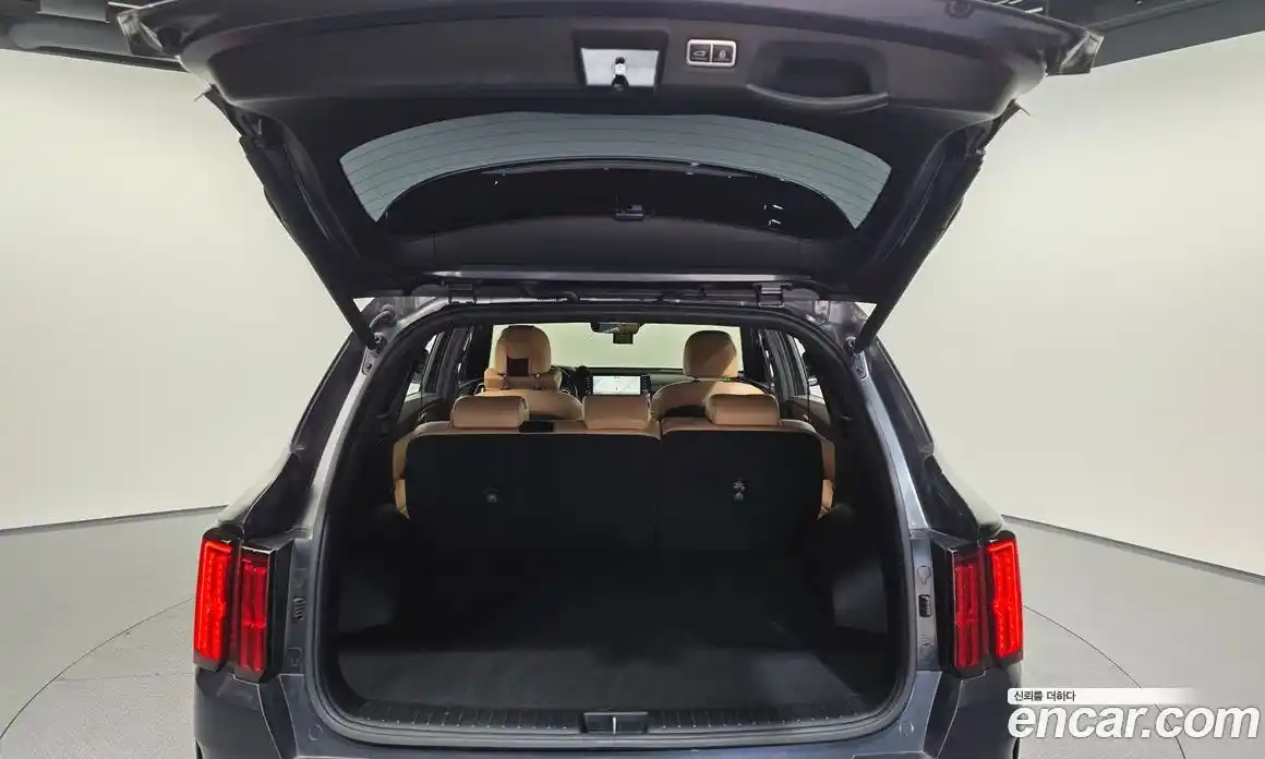 Kia Sorento 2023 1.6 Автомат в Москве № 121988, фото 15