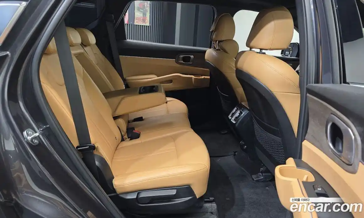 Kia Sorento 2023 1.6 Автомат в Москве № 121988, фото 19