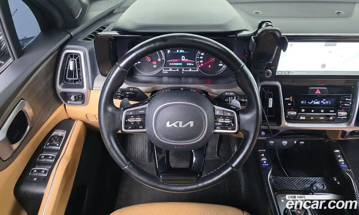 Kia Sorento 2023 1.6 Автомат в Москве № 121988, фото 4