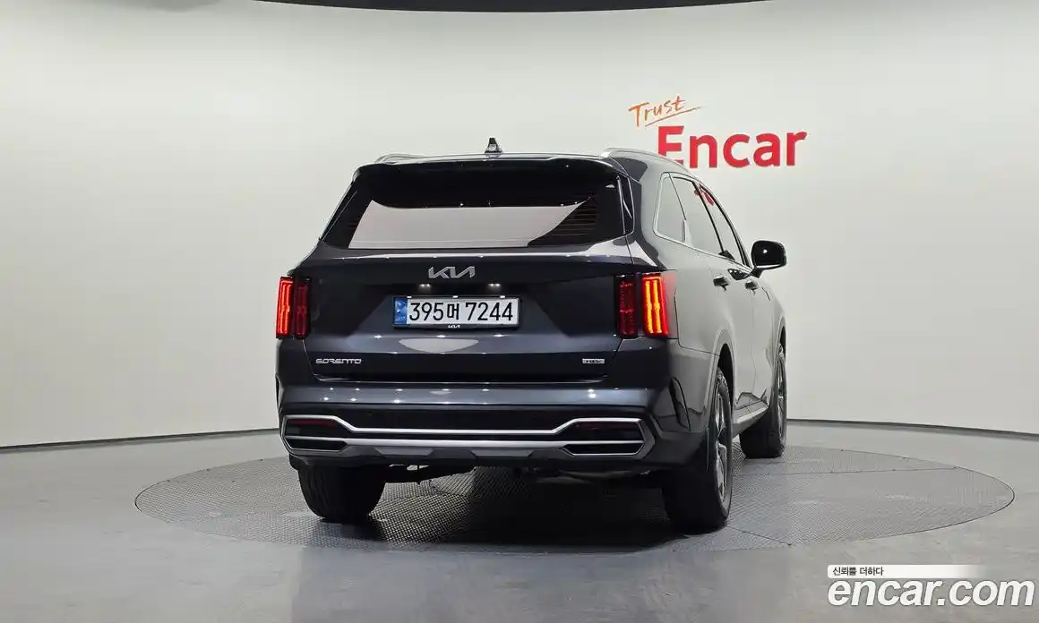 Kia Sorento 2023 1.6 Автомат в Москве № 121988, фото 9