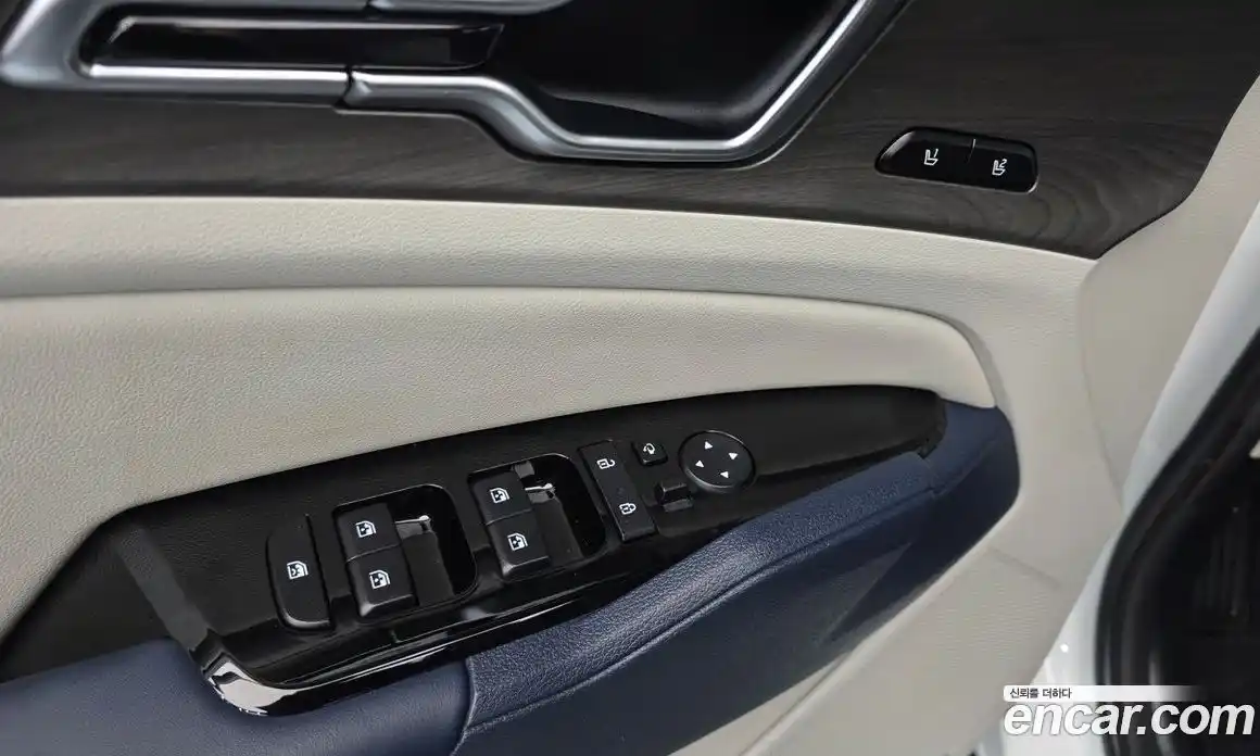 Kia Sportage 2023 1.6 Автомат в Москве № 122129, фото 8