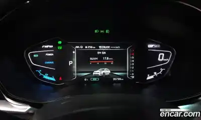 Kia Niro 2022 1.6 Автомат в Москве № 123119, миниатюра 2